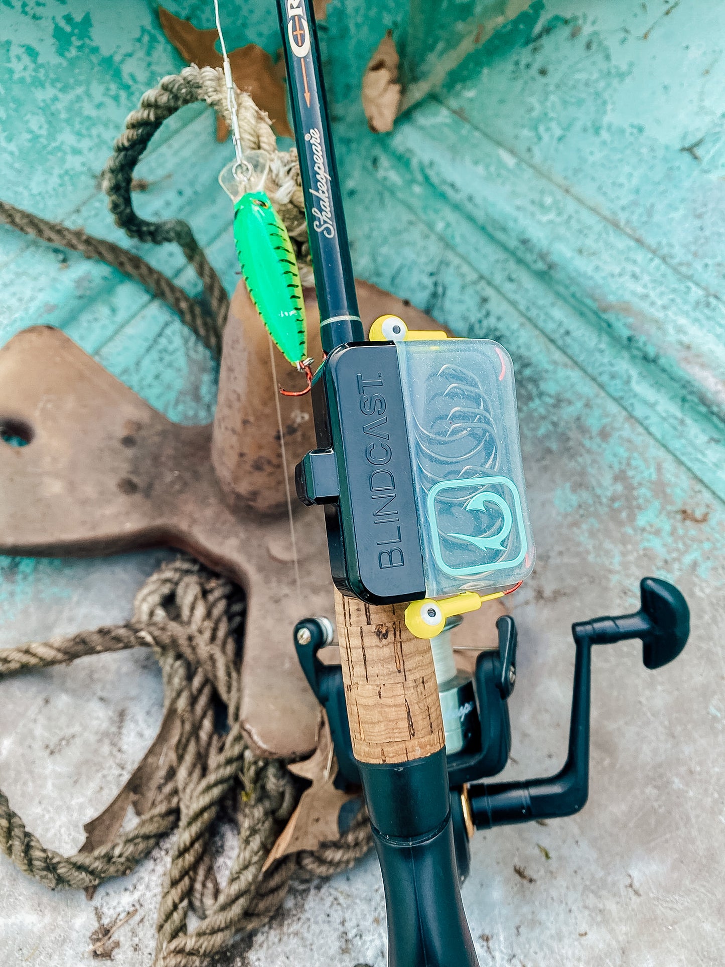 Rapid Hook Dispenser